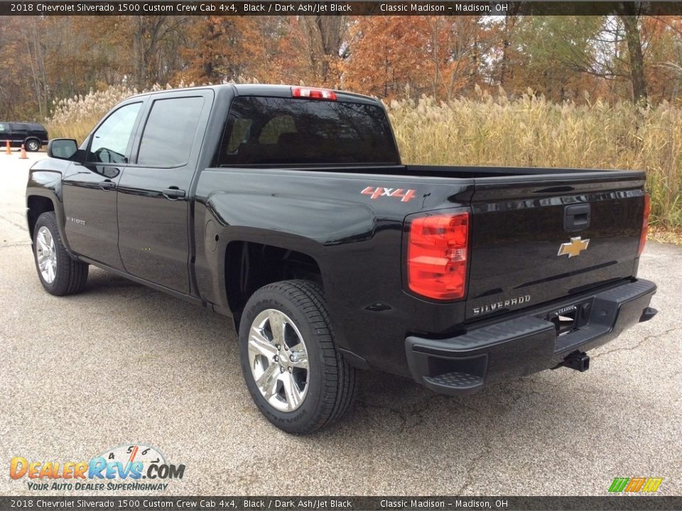 2018 Chevrolet Silverado 1500 Custom Crew Cab 4x4 Black / Dark Ash/Jet Black Photo #4