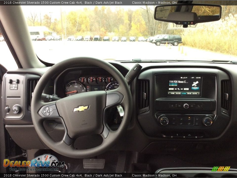 2018 Chevrolet Silverado 1500 Custom Crew Cab 4x4 Black / Dark Ash/Jet Black Photo #12