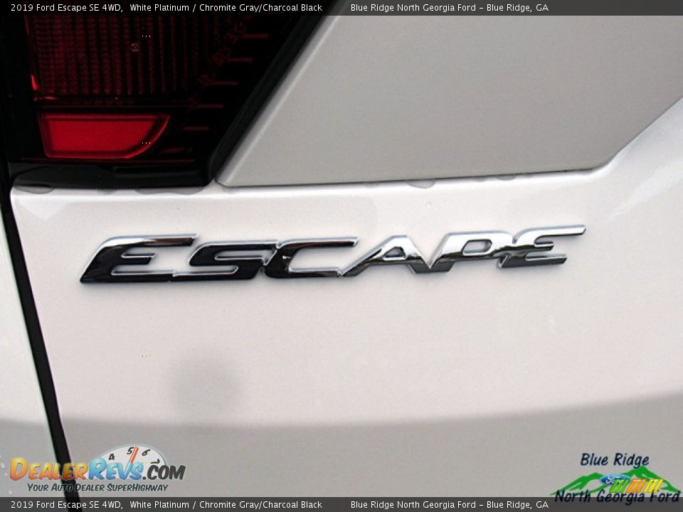 2019 Ford Escape SE 4WD White Platinum / Chromite Gray/Charcoal Black Photo #32