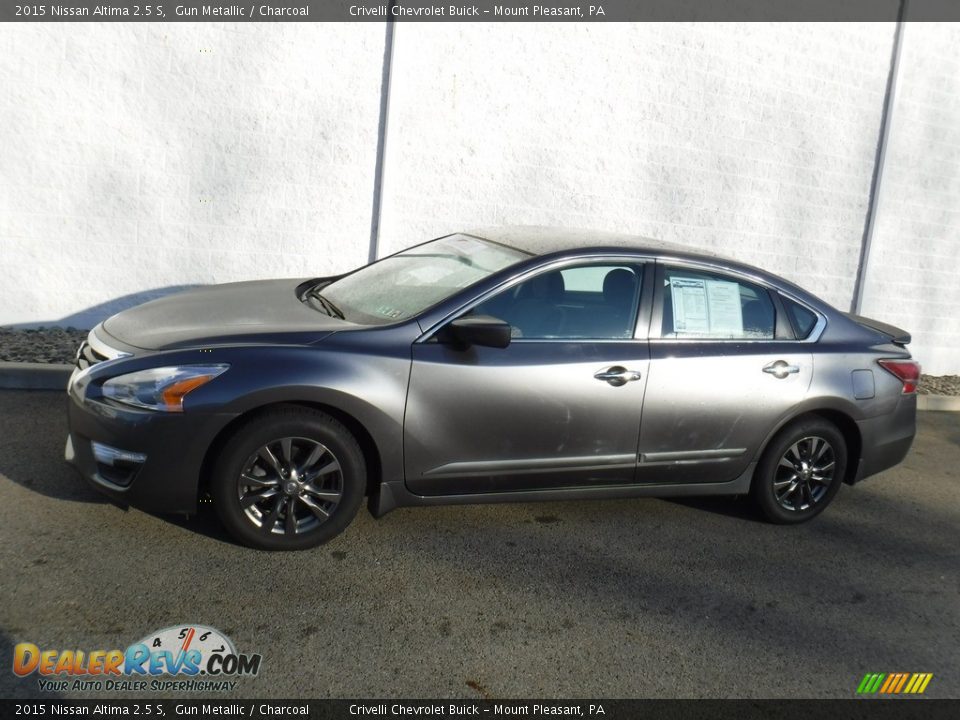 2015 Nissan Altima 2.5 S Gun Metallic / Charcoal Photo #2