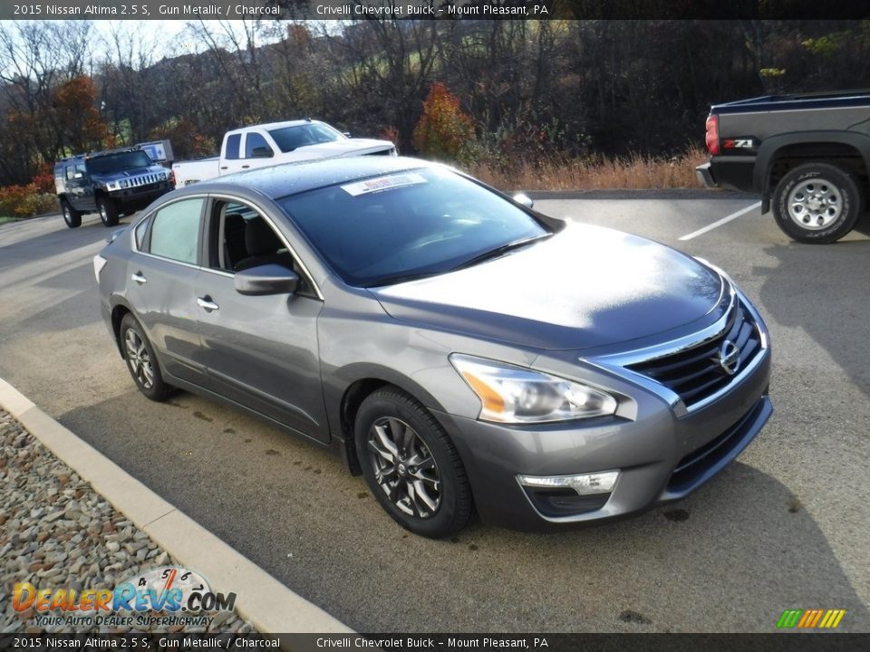 2015 Nissan Altima 2.5 S Gun Metallic / Charcoal Photo #6