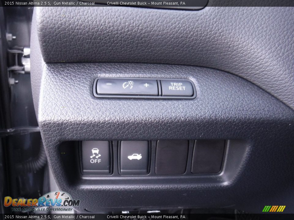 2015 Nissan Altima 2.5 S Gun Metallic / Charcoal Photo #18