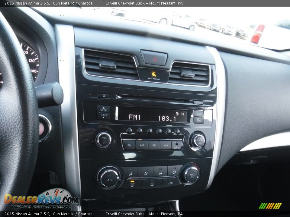 2015 Nissan Altima 2.5 S Gun Metallic / Charcoal Photo #20