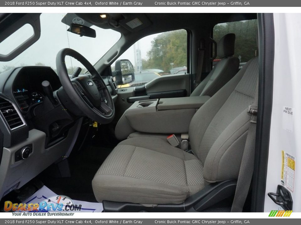 2018 Ford F250 Super Duty XLT Crew Cab 4x4 Oxford White / Earth Gray Photo #4