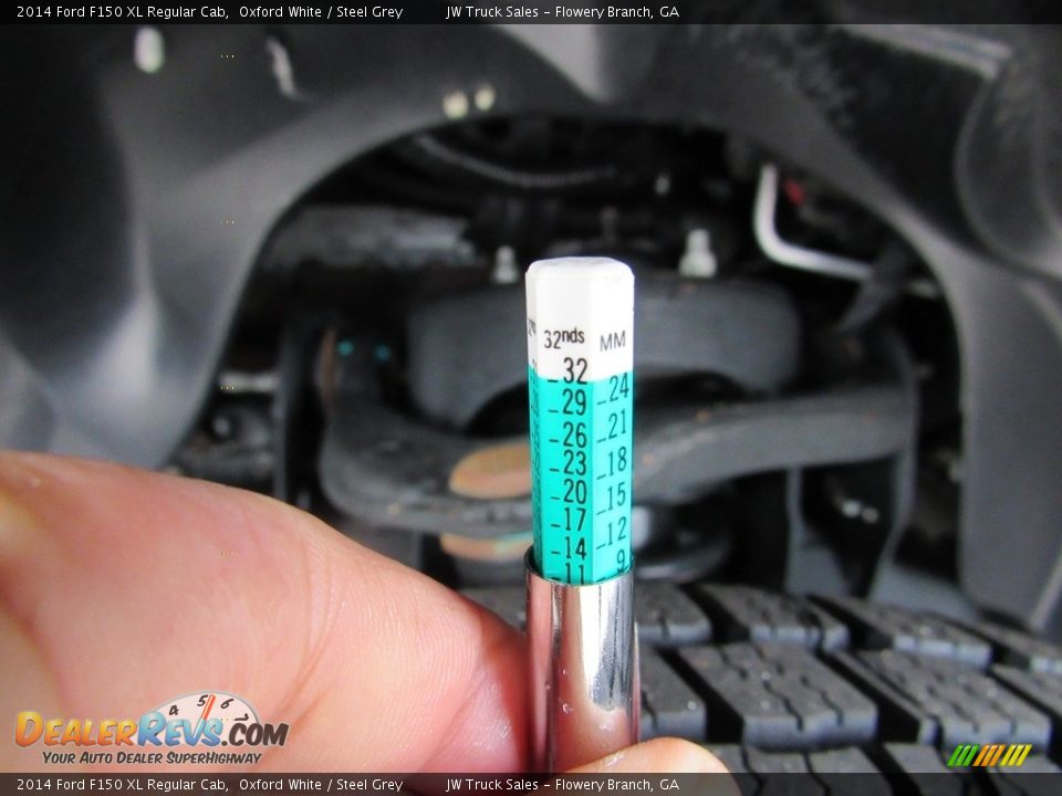 2014 Ford F150 XL Regular Cab Oxford White / Steel Grey Photo #33