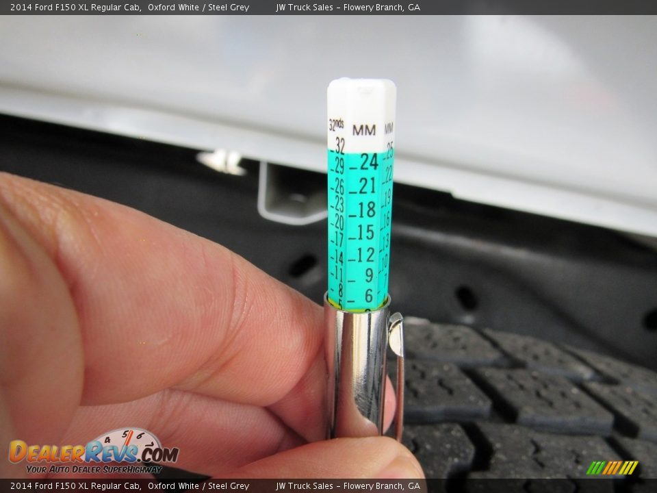 2014 Ford F150 XL Regular Cab Oxford White / Steel Grey Photo #36