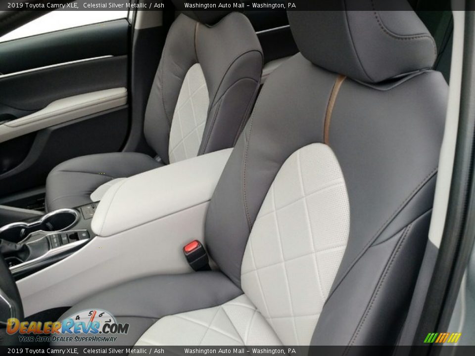 Front Seat of 2019 Toyota Camry XLE Photo #14