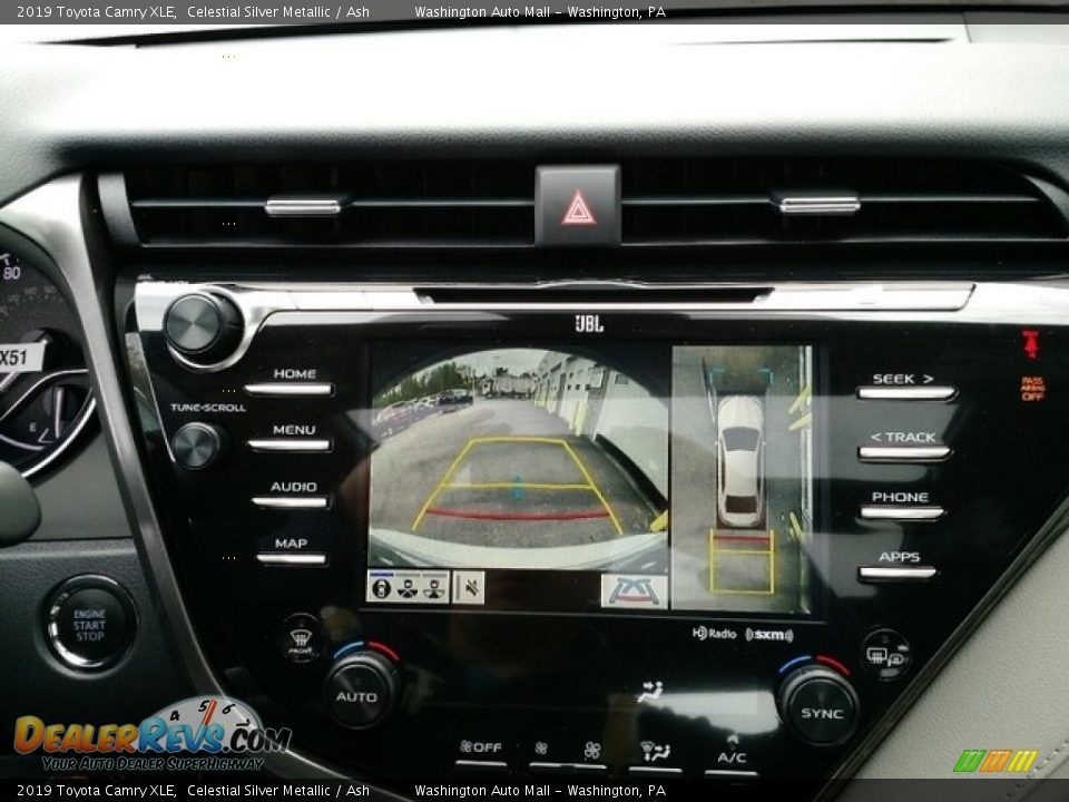 Controls of 2019 Toyota Camry XLE Photo #24