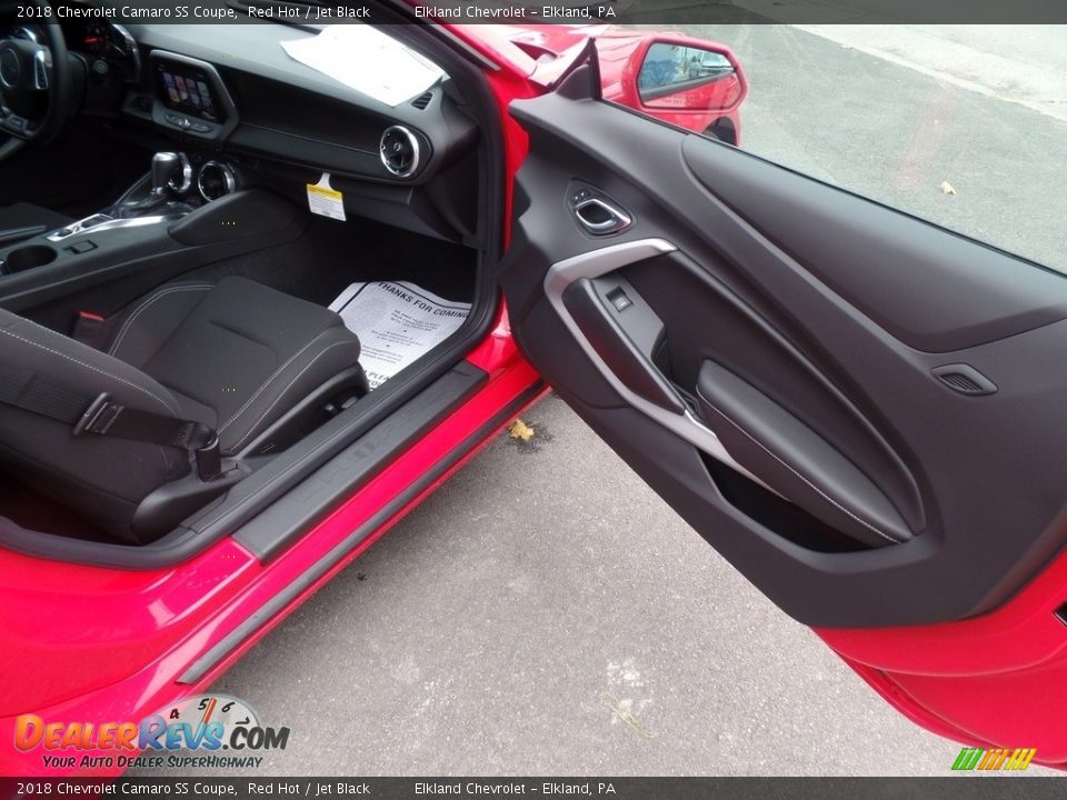 2018 Chevrolet Camaro SS Coupe Red Hot / Jet Black Photo #30