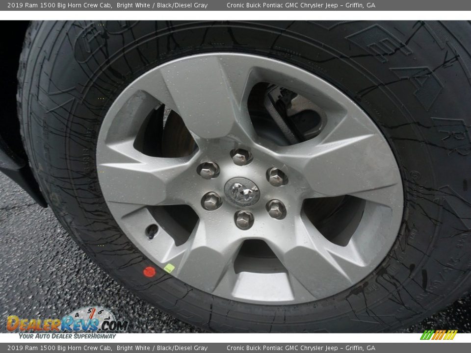 2019 Ram 1500 Big Horn Crew Cab Bright White / Black/Diesel Gray Photo #8