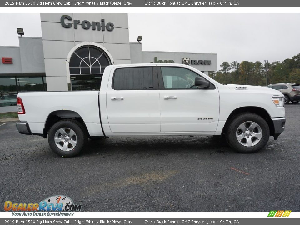 2019 Ram 1500 Big Horn Crew Cab Bright White / Black/Diesel Gray Photo #11