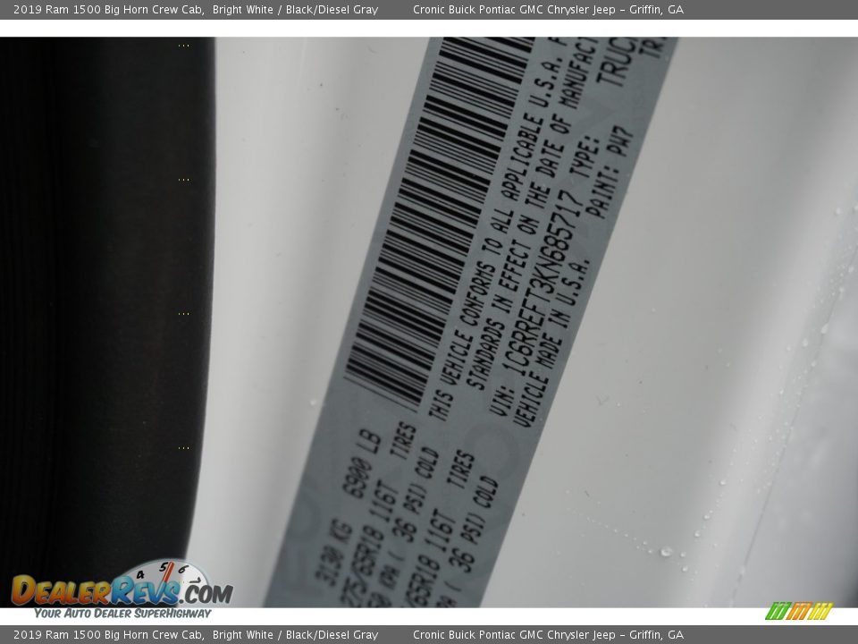 2019 Ram 1500 Big Horn Crew Cab Bright White / Black/Diesel Gray Photo #16