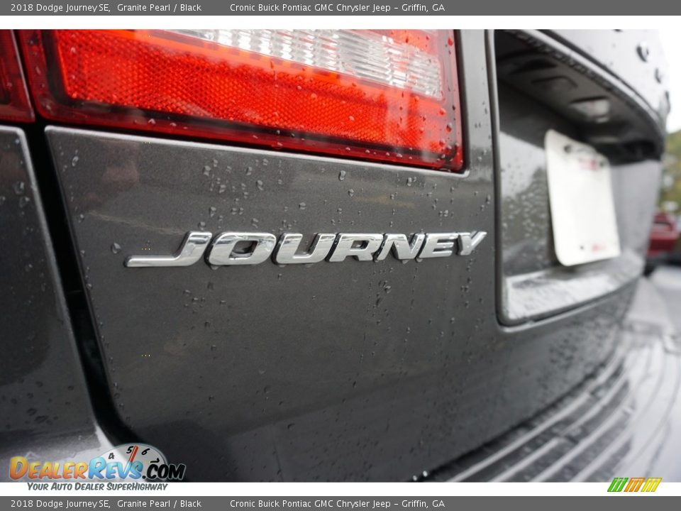 2018 Dodge Journey SE Granite Pearl / Black Photo #14
