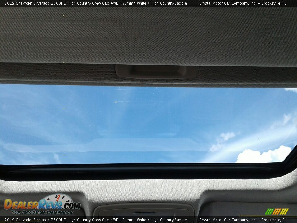 2019 Chevrolet Silverado 2500HD High Country Crew Cab 4WD Summit White / High Country Saddle Photo #17