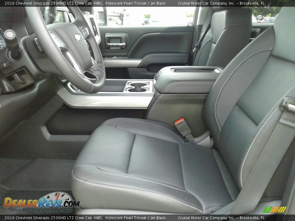 Front Seat of 2019 Chevrolet Silverado 2500HD LTZ Crew Cab 4WD Photo #9