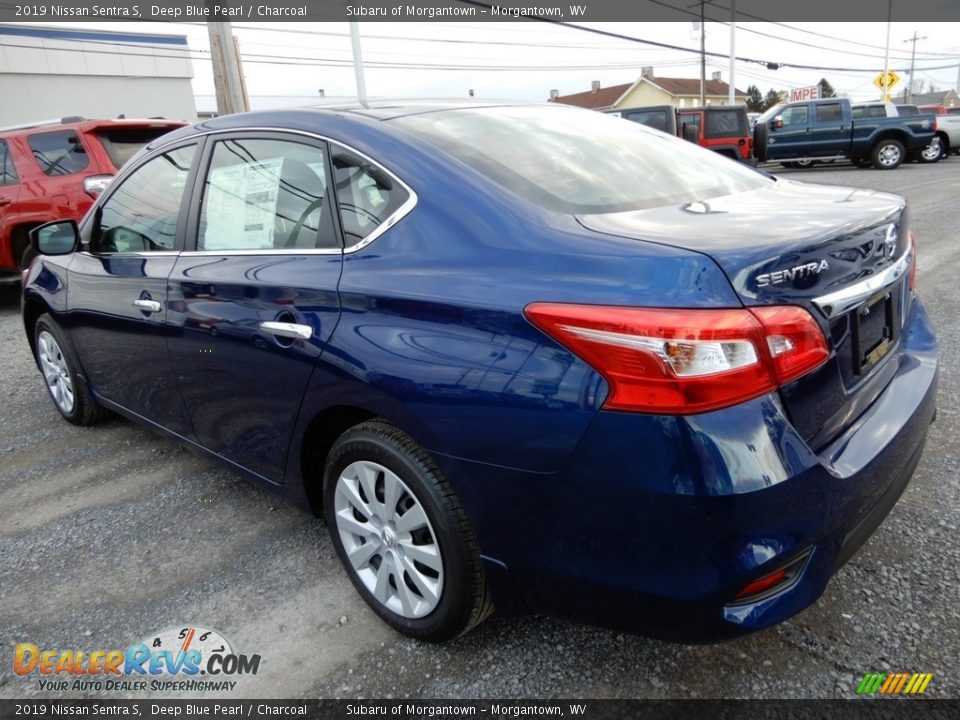 2019 Nissan Sentra S Deep Blue Pearl / Charcoal Photo #5