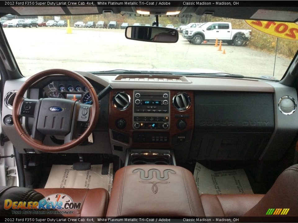 2012 Ford F350 Super Duty Lariat Crew Cab 4x4 White Platinum Metallic Tri-Coat / Adobe Photo #17