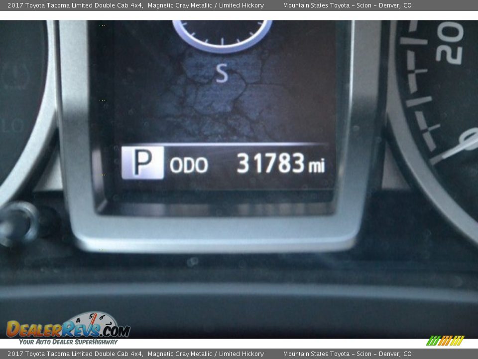 2017 Toyota Tacoma Limited Double Cab 4x4 Magnetic Gray Metallic / Limited Hickory Photo #12