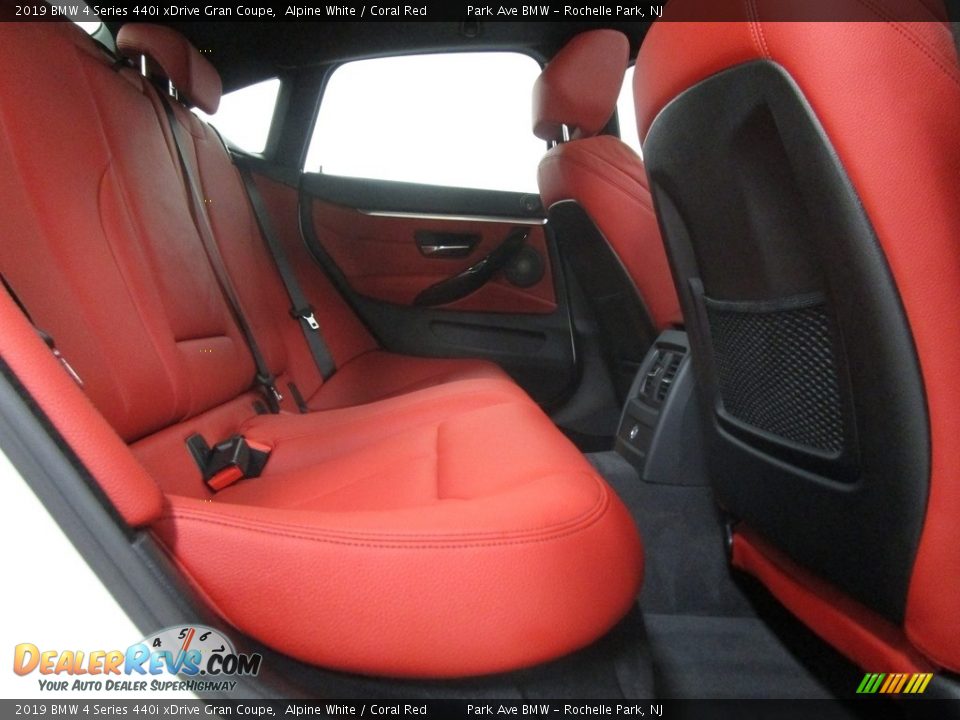 2019 BMW 4 Series 440i xDrive Gran Coupe Alpine White / Coral Red Photo #18