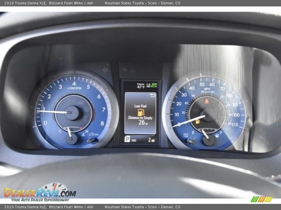 2019 Toyota Sienna XLE Blizzard Pearl White / Ash Photo #30