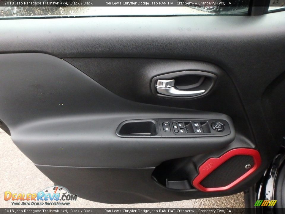 2018 Jeep Renegade Trailhawk 4x4 Black / Black Photo #14