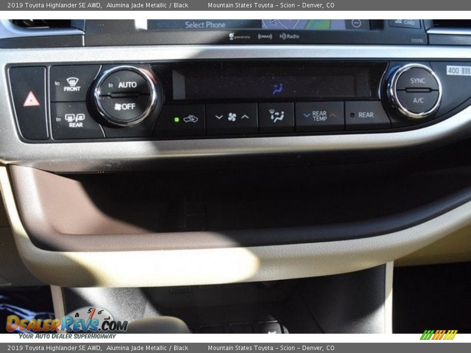 2019 Toyota Highlander SE AWD Alumina Jade Metallic / Black Photo #32