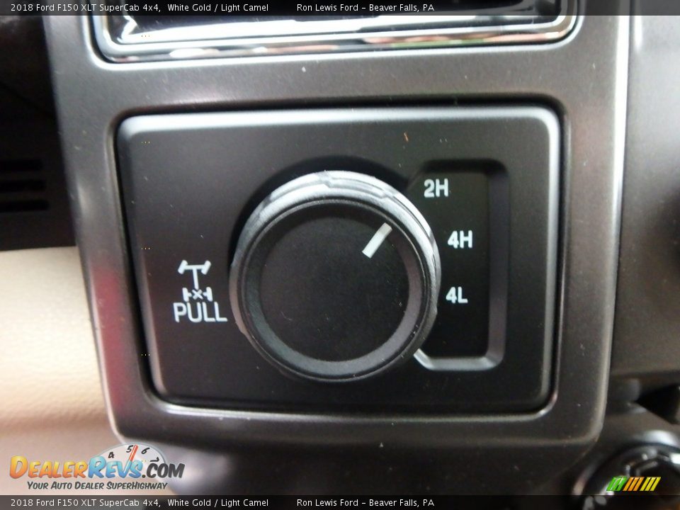 2018 Ford F150 XLT SuperCab 4x4 White Gold / Light Camel Photo #17