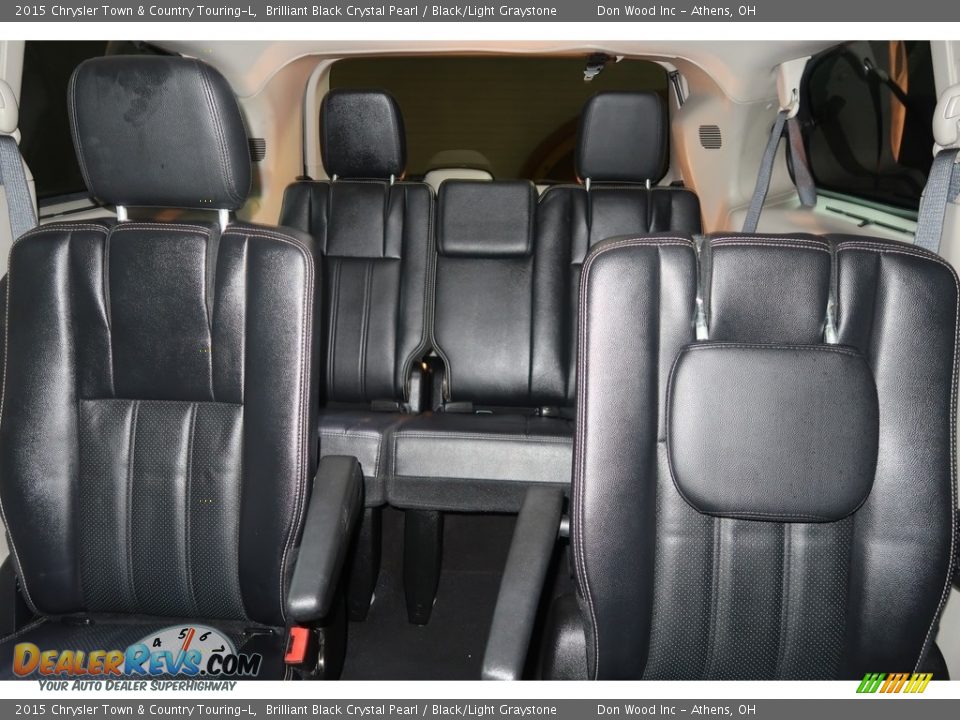2015 Chrysler Town & Country Touring-L Brilliant Black Crystal Pearl / Black/Light Graystone Photo #29