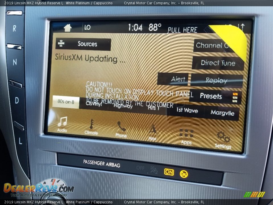 Controls of 2019 Lincoln MKZ Hybrid Reserve I Photo #16