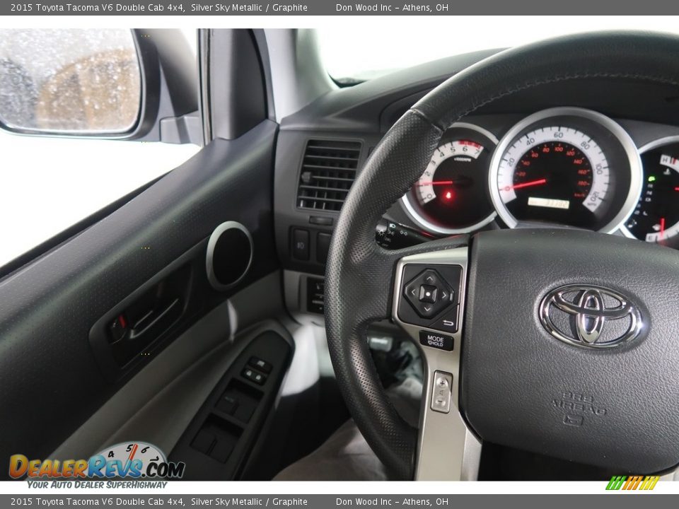 2015 Toyota Tacoma V6 Double Cab 4x4 Silver Sky Metallic / Graphite Photo #19