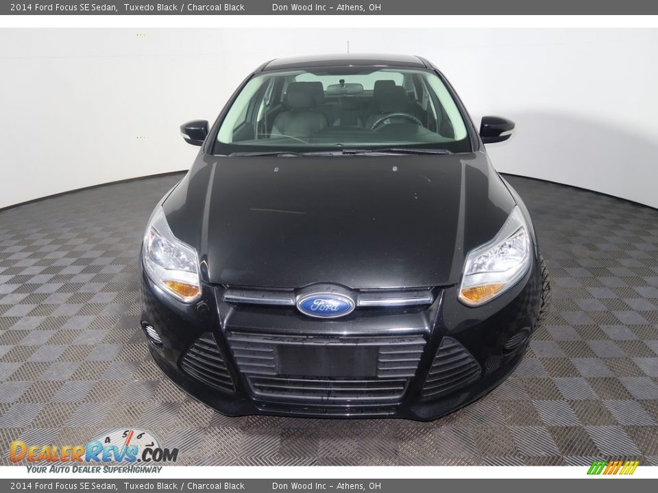 2014 Ford Focus SE Sedan Tuxedo Black / Charcoal Black Photo #5