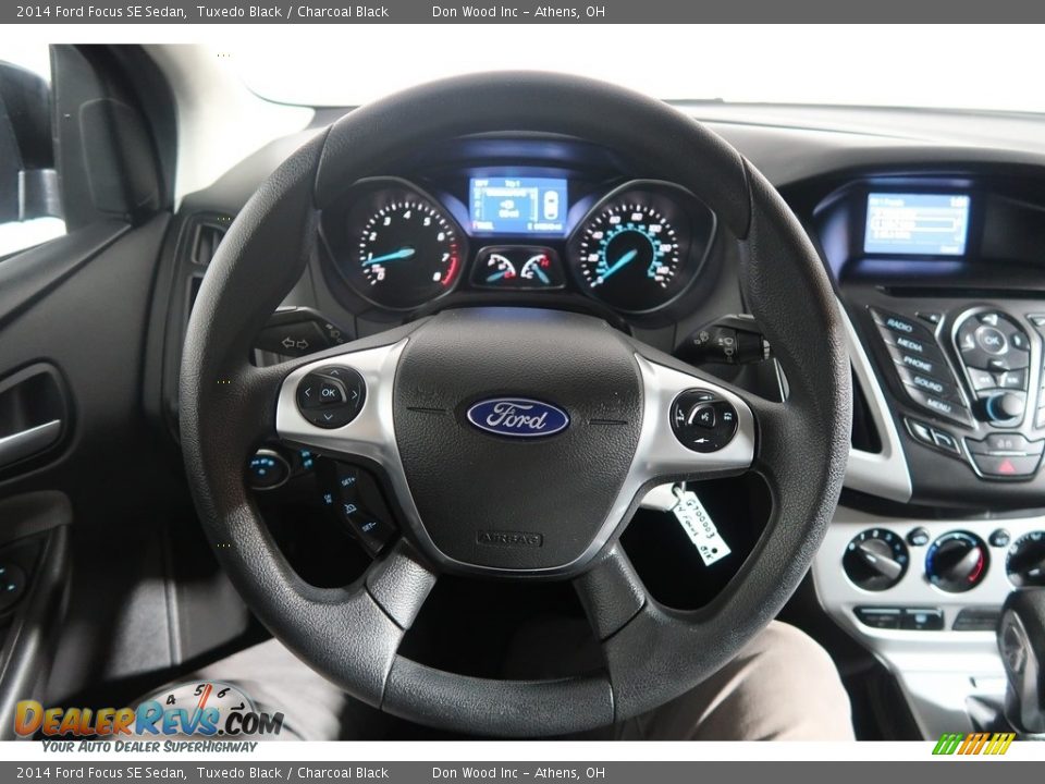 2014 Ford Focus SE Sedan Tuxedo Black / Charcoal Black Photo #19