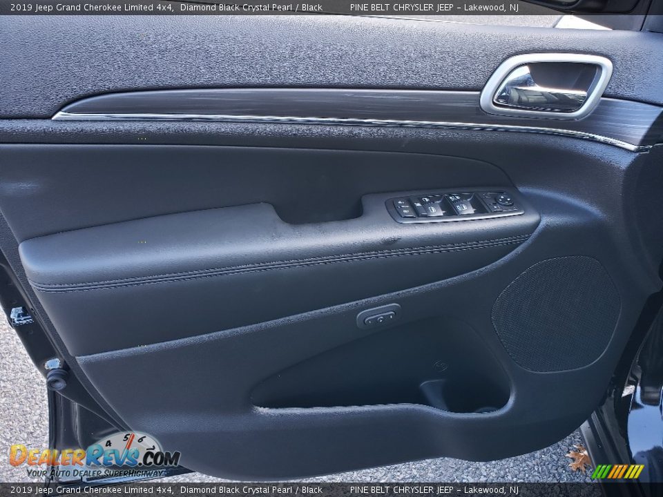 2019 Jeep Grand Cherokee Limited 4x4 Diamond Black Crystal Pearl / Black Photo #8