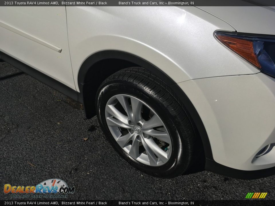 2013 Toyota RAV4 Limited AWD Blizzard White Pearl / Black Photo #9
