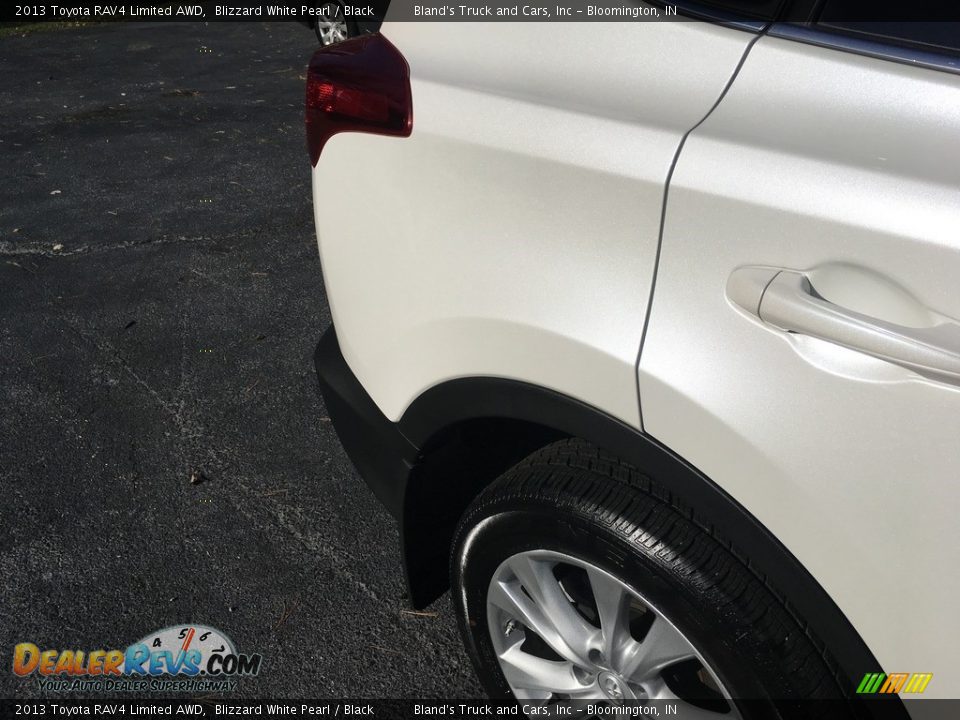 2013 Toyota RAV4 Limited AWD Blizzard White Pearl / Black Photo #12