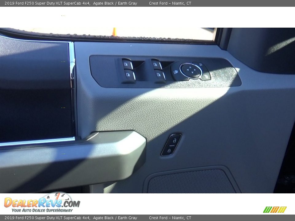 2019 Ford F250 Super Duty XLT SuperCab 4x4 Agate Black / Earth Gray Photo #12