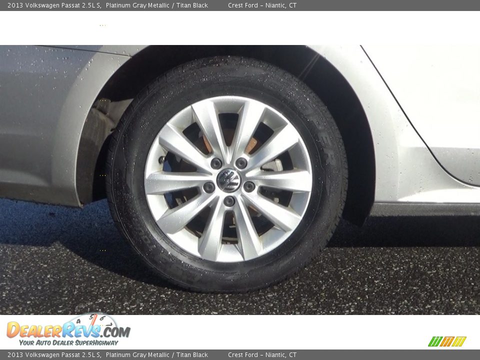 2013 Volkswagen Passat 2.5L S Platinum Gray Metallic / Titan Black Photo #21