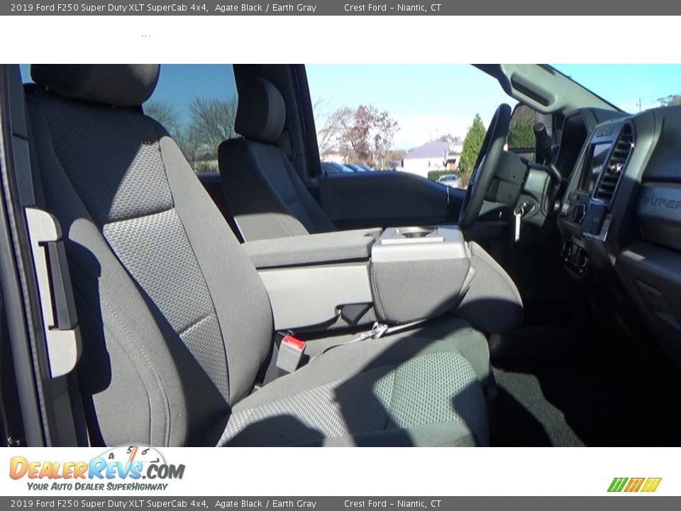 2019 Ford F250 Super Duty XLT SuperCab 4x4 Agate Black / Earth Gray Photo #23