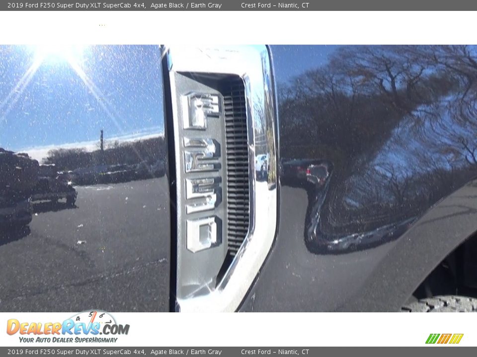 2019 Ford F250 Super Duty XLT SuperCab 4x4 Agate Black / Earth Gray Photo #25