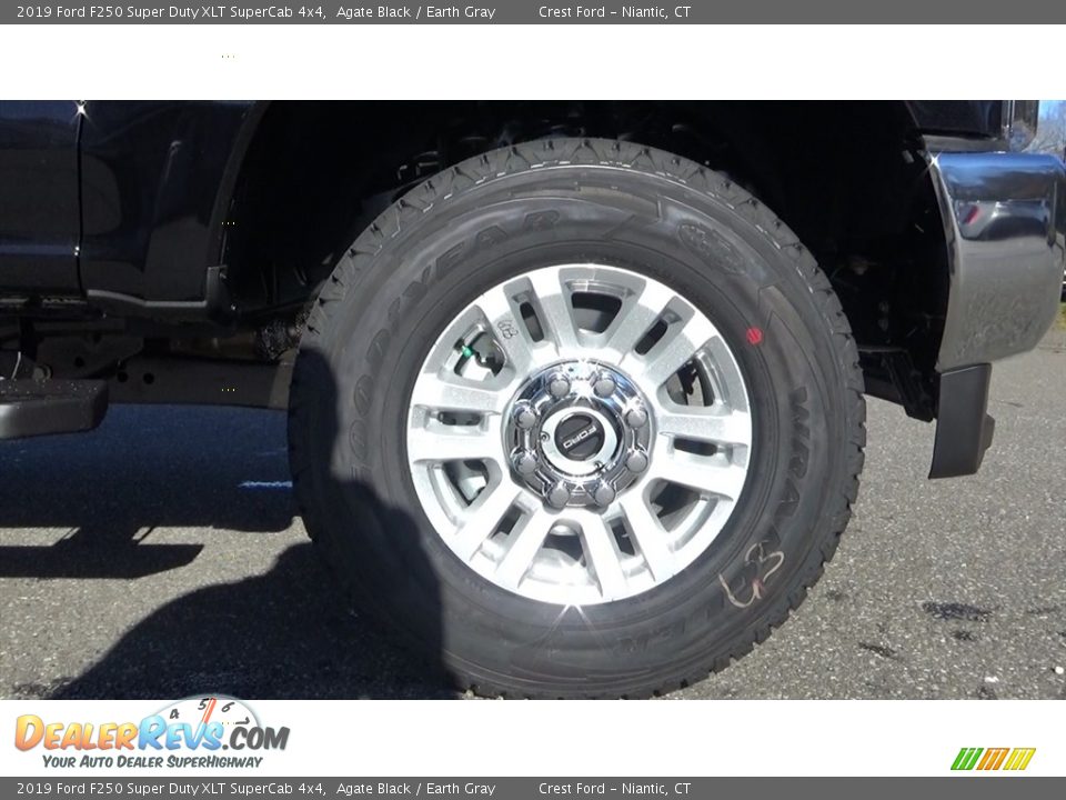 2019 Ford F250 Super Duty XLT SuperCab 4x4 Agate Black / Earth Gray Photo #26