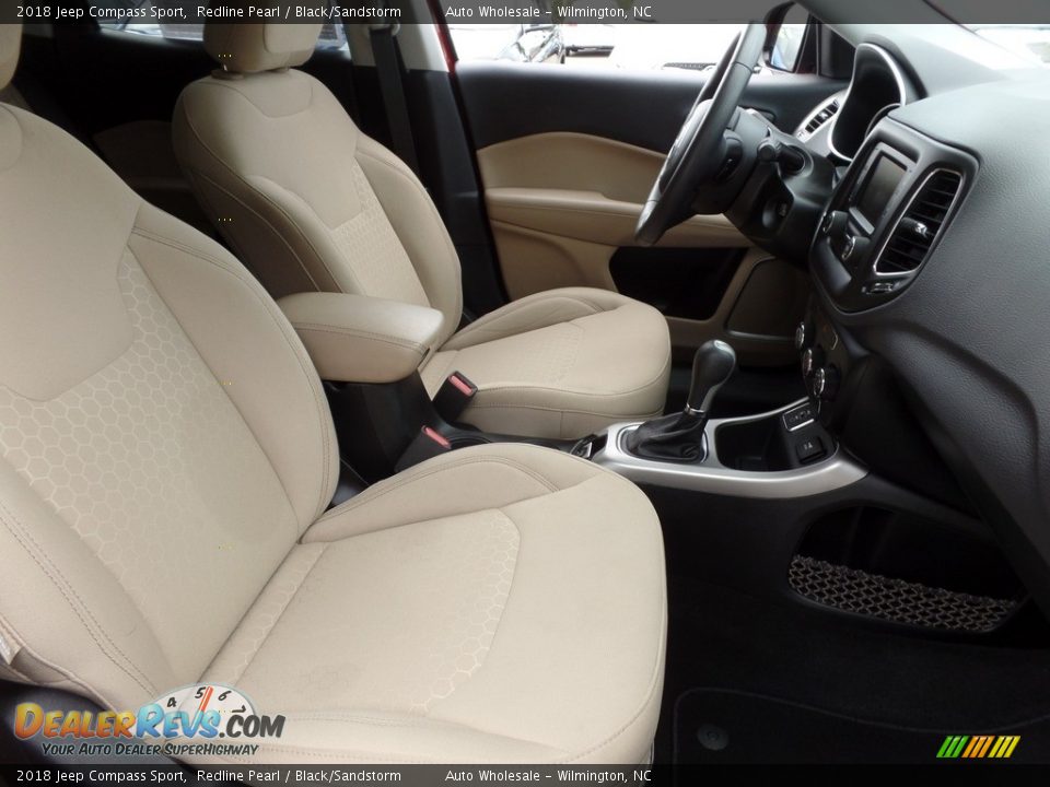 2018 Jeep Compass Sport Redline Pearl / Black/Sandstorm Photo #13