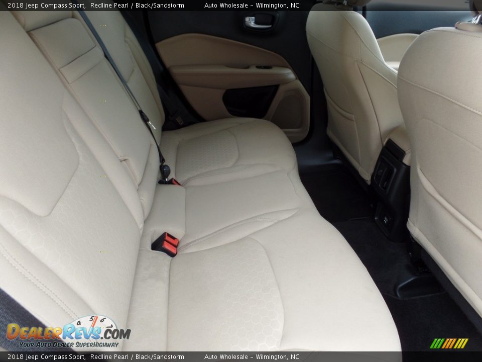 2018 Jeep Compass Sport Redline Pearl / Black/Sandstorm Photo #14