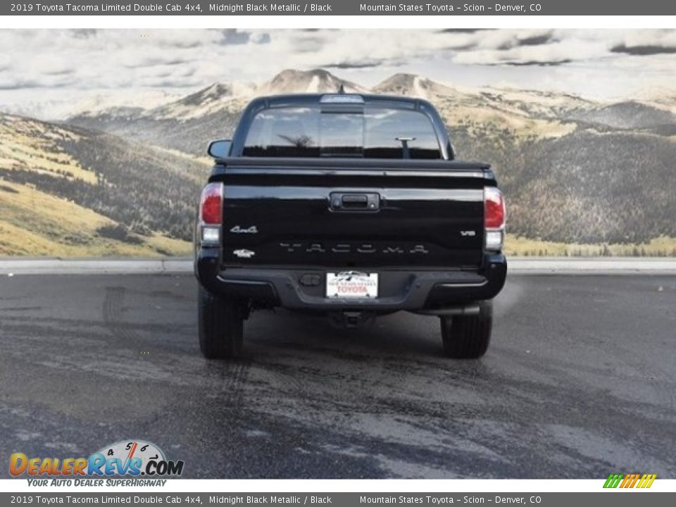 2019 Toyota Tacoma Limited Double Cab 4x4 Midnight Black Metallic / Black Photo #4