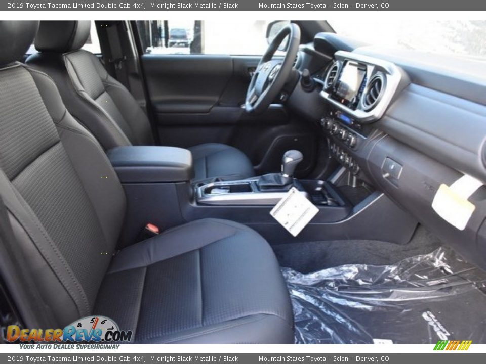 2019 Toyota Tacoma Limited Double Cab 4x4 Midnight Black Metallic / Black Photo #12