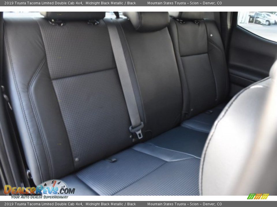 2019 Toyota Tacoma Limited Double Cab 4x4 Midnight Black Metallic / Black Photo #19