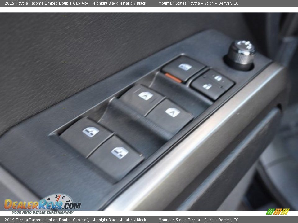 2019 Toyota Tacoma Limited Double Cab 4x4 Midnight Black Metallic / Black Photo #24