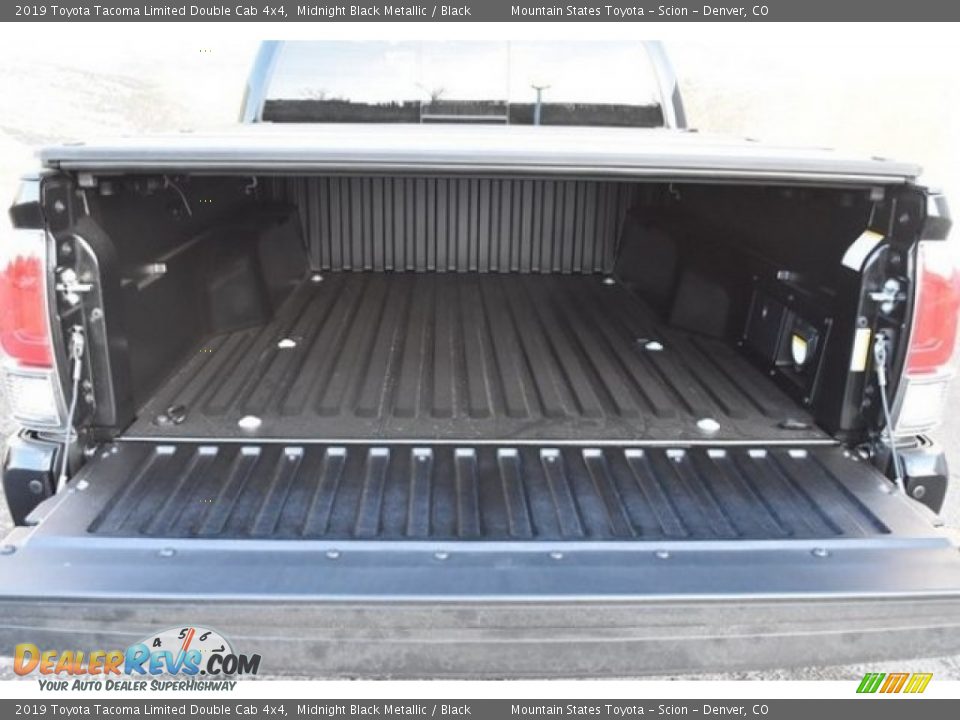2019 Toyota Tacoma Limited Double Cab 4x4 Midnight Black Metallic / Black Photo #30
