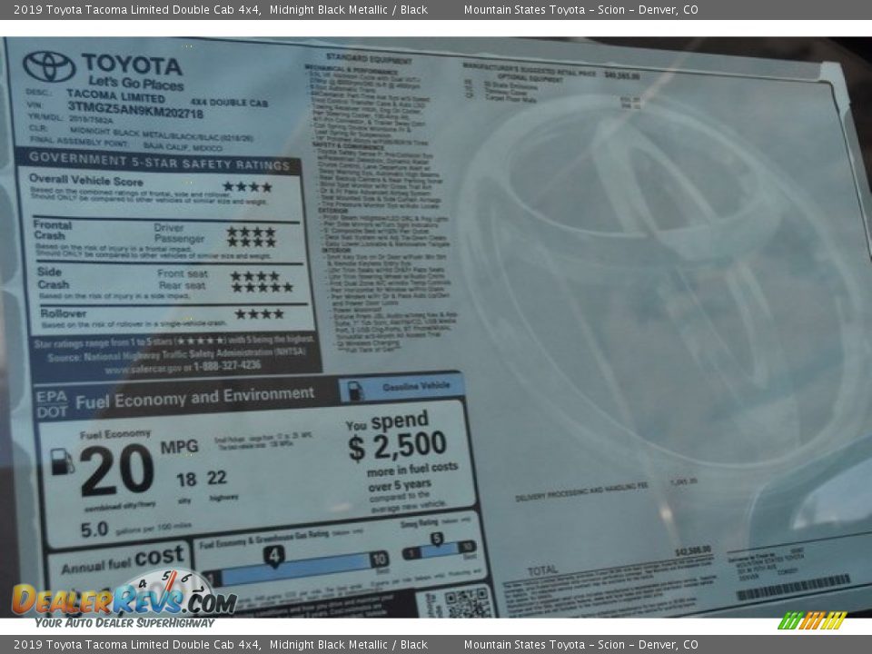 2019 Toyota Tacoma Limited Double Cab 4x4 Midnight Black Metallic / Black Photo #36