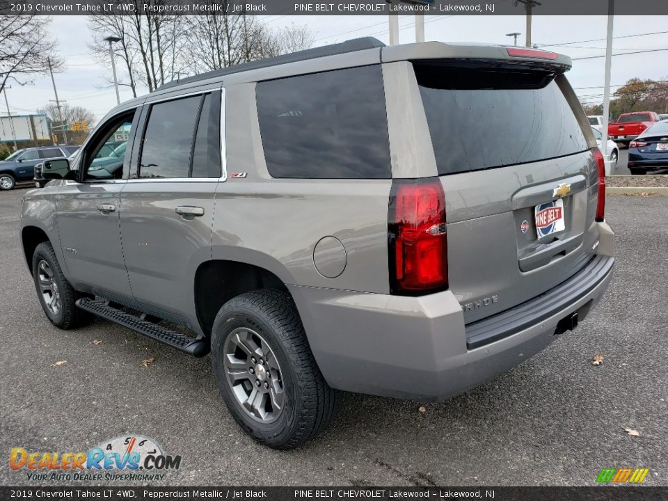 2019 Chevrolet Tahoe LT 4WD Pepperdust Metallic / Jet Black Photo #4