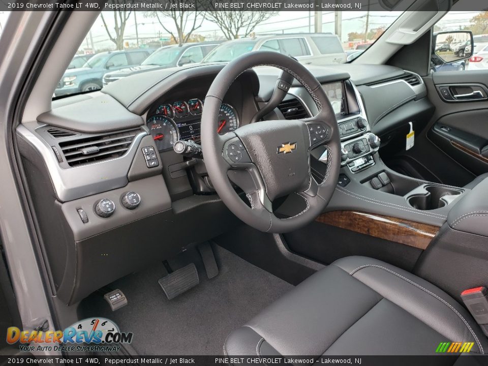 2019 Chevrolet Tahoe LT 4WD Pepperdust Metallic / Jet Black Photo #7